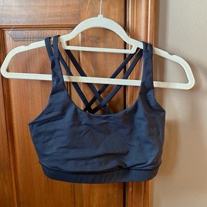 Lululemon energy bra 8